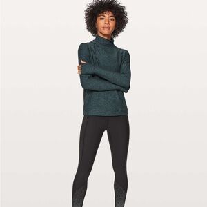 lululemon athletica Women's Teal Long Sleeve Turtleneck Top